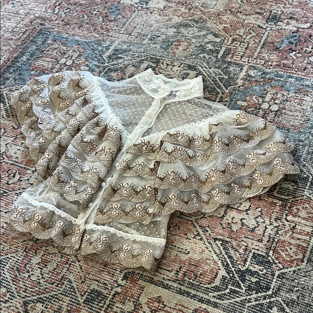 BEULAH Style Victorian-Inspired White Lace Blouse with Golden Embroidery Size: S - Picture 5 of 13